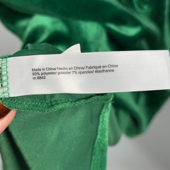 Eloquii Emerald Green Velvet Wrap Dress Plus Size 16 Holiday Cocktail Mini - Picture 9 of 9